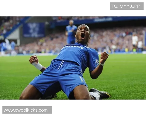 非洲足球巨星积极捐款助力家乡发展 展现社会责任感和慈善精神